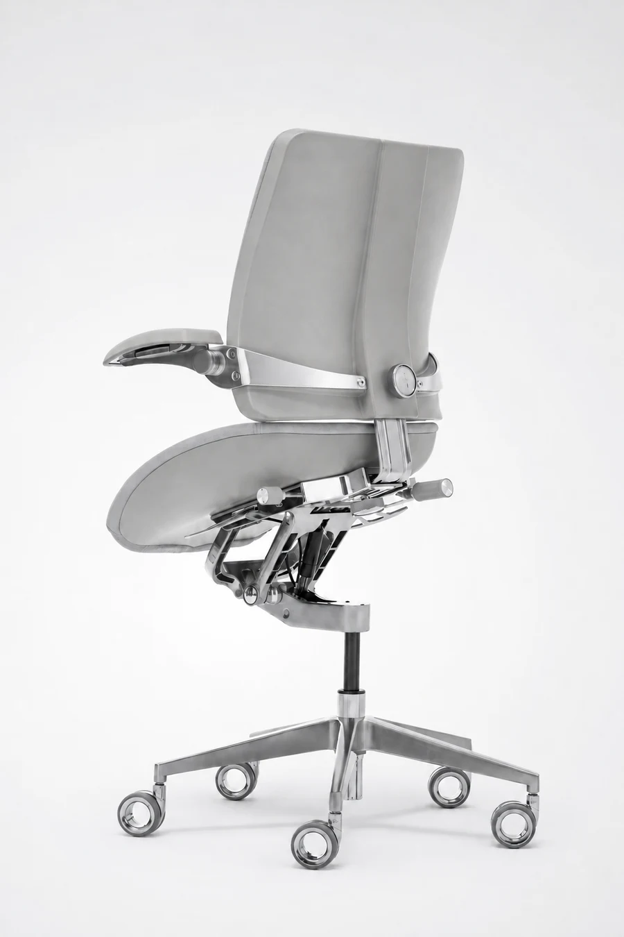 Photograph of Vision Y in Cosmic Gray, back view